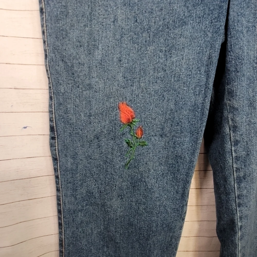 ST. JOHN COLLECTION BY MARIE GRAY VINTAGE WIDE CROP JEANS, SZ 4